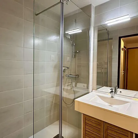 Appartement Au Coeur Du Village, Animaux Ok - 6 Pers. - Fr-1-883-24 *